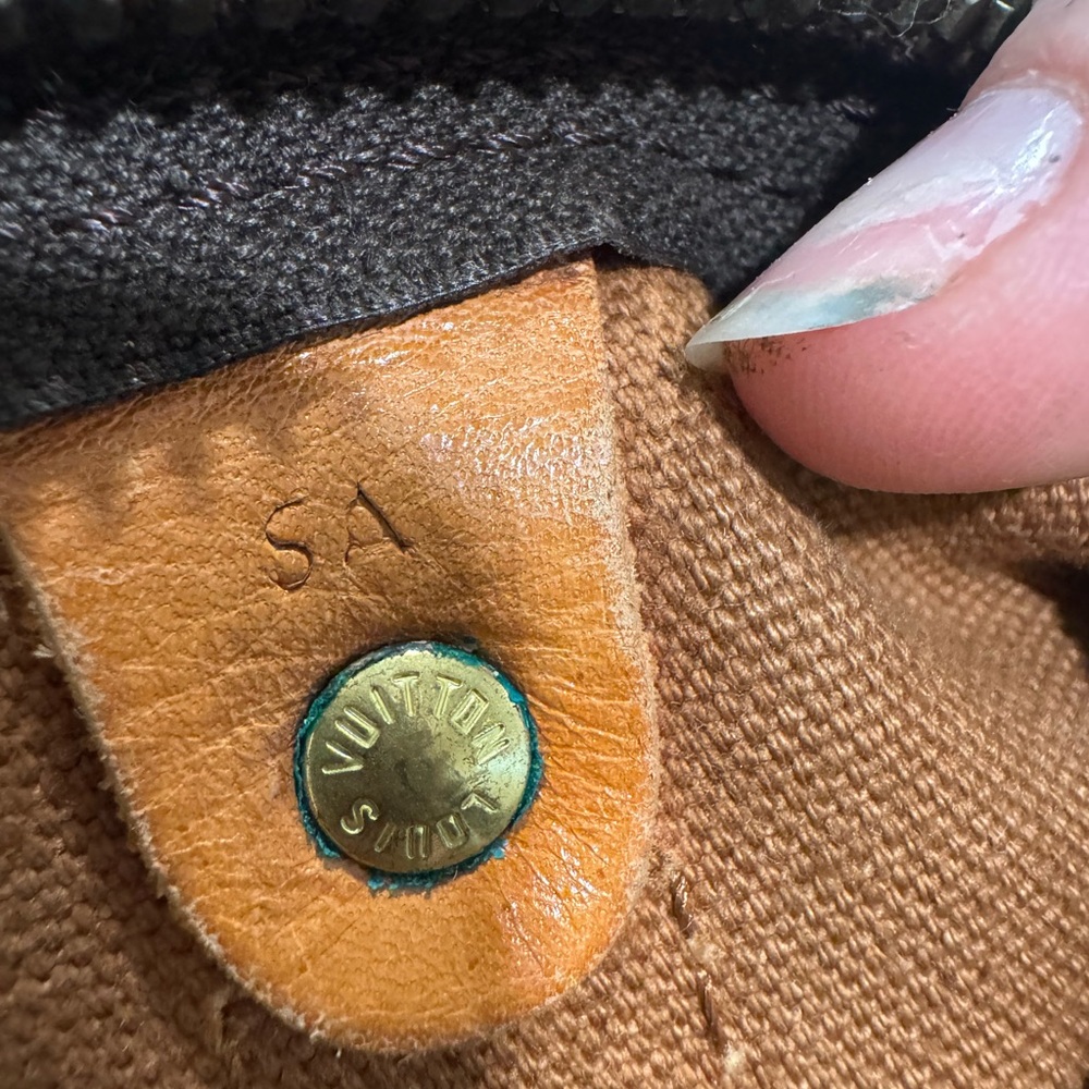 Louis Vuitton Monogram Keepall 45 Canvas Duffel with Natural Leather Trim - Picture 8 of 8